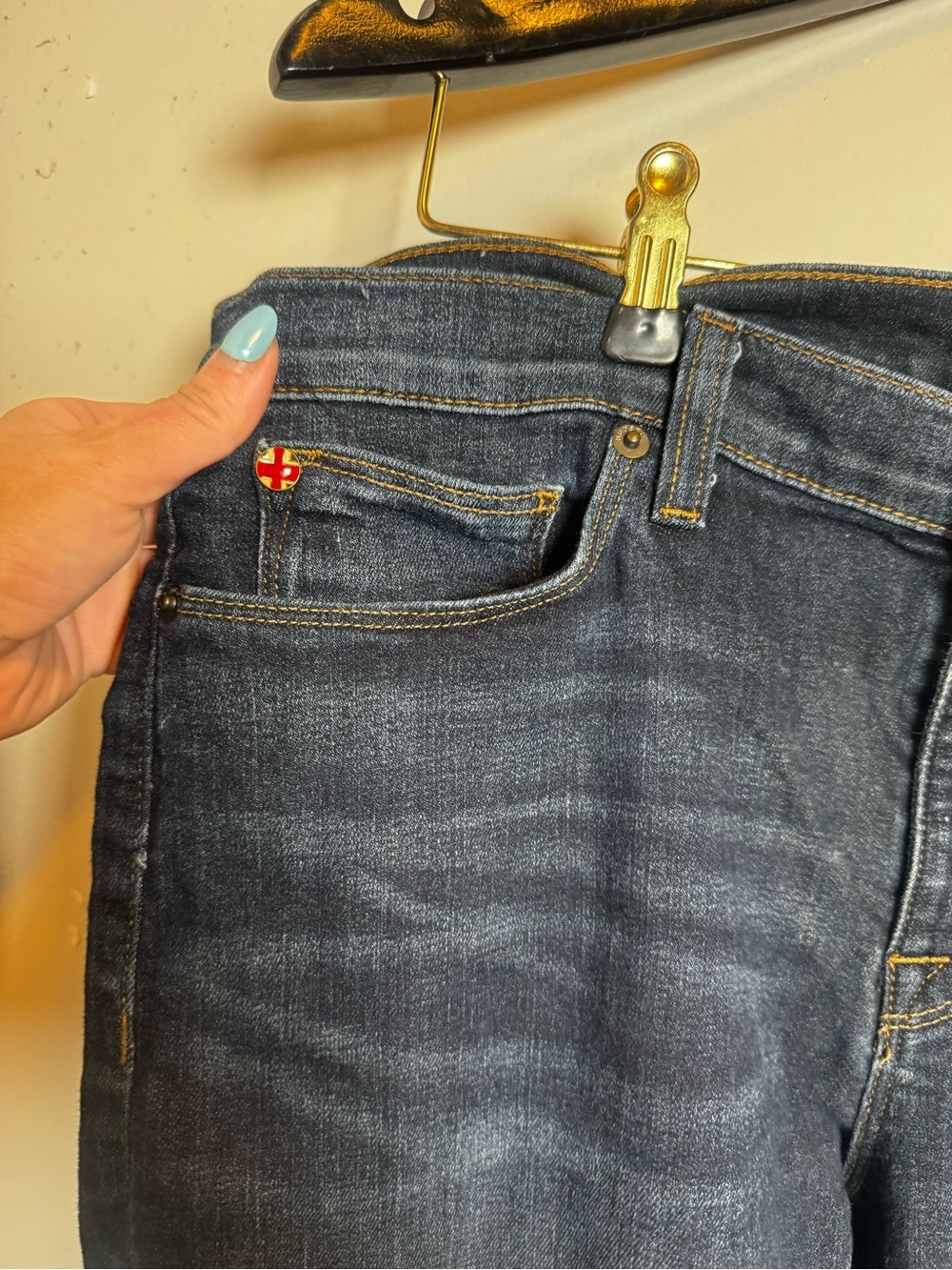 Hudson Krista Ankle Super Skinny with Raw Hem Dark Wash Jeans size 32 - Picture 4 of 10